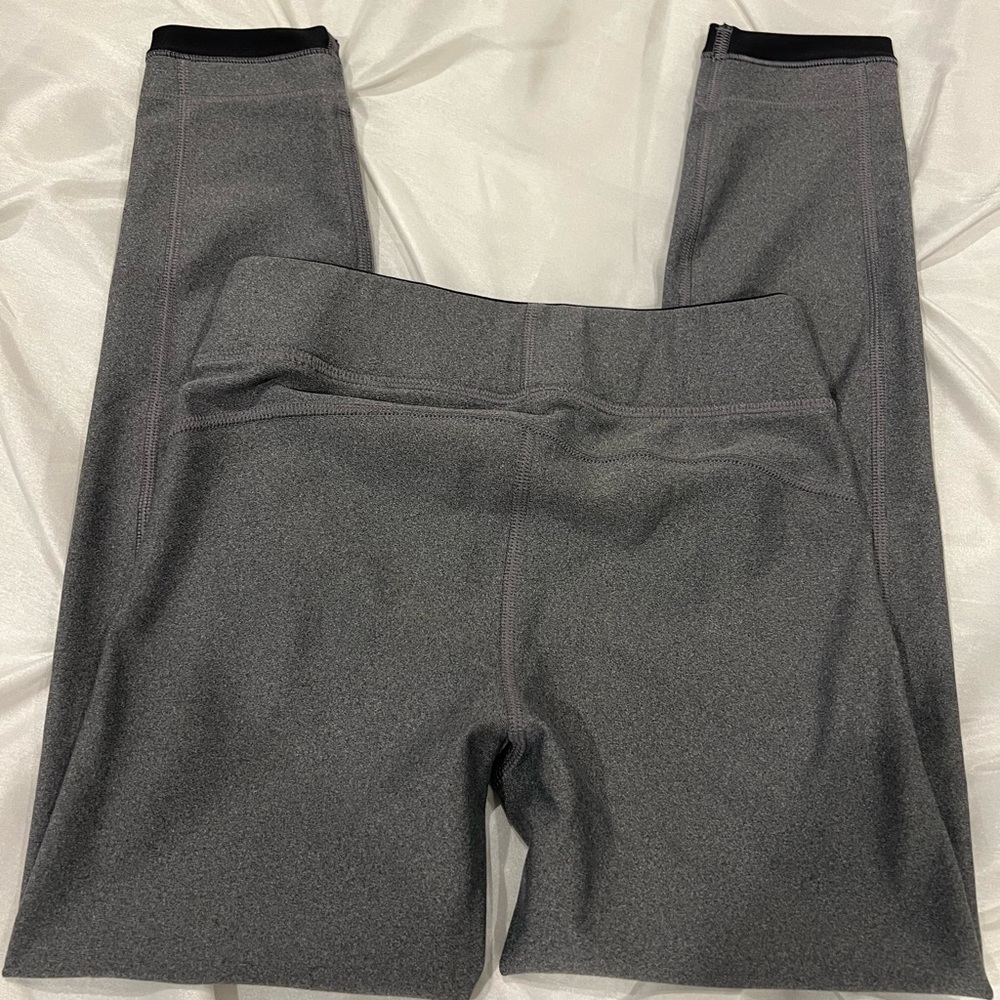 UNDER ARMOUR WORKOUT PANTS SIZE XS - Picture 4 of 11